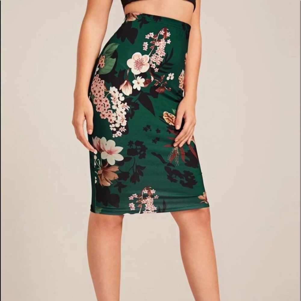 Floral print pencil skirt